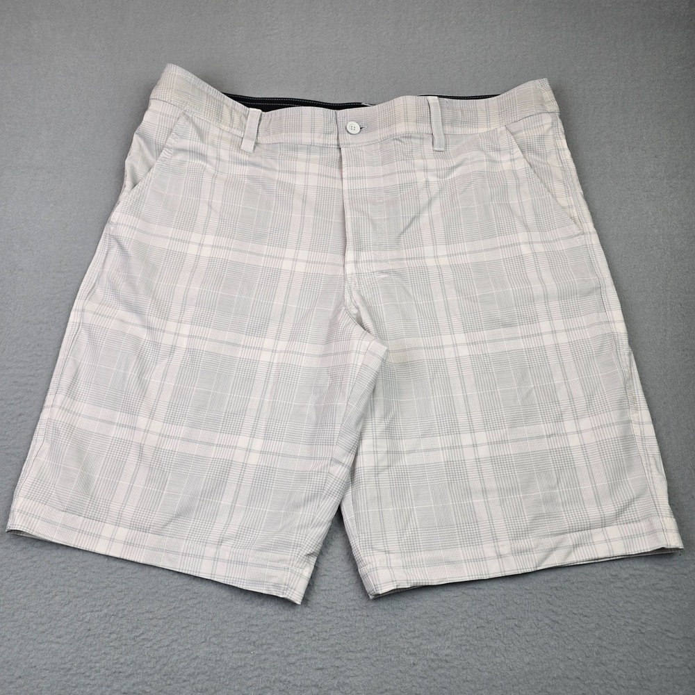 Mossimo Supply Co Hybrid Shorts Men 36 Gray Plaid Golf Casual Stretch Flat Front
